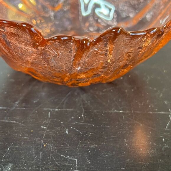 Blenko glass cranberry textured cabbage leaf bowl - Picture 8 of 10